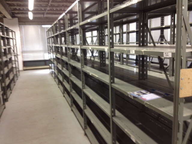 metal ware clip shelving